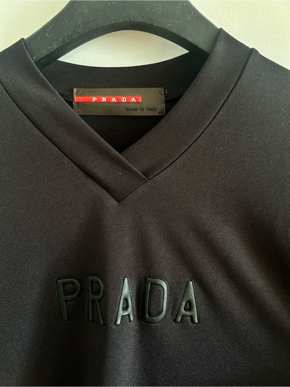 :
Prada Sport Linea Rossa Black Cotton V-Neck Long Sleeve T-Shirt Made in Italy